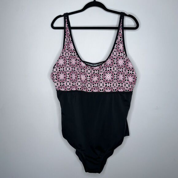 Swim 365 Other - Swim 365 Women’s Geometric Print One Piece Swimsuit Black Soft Cups Size 24W